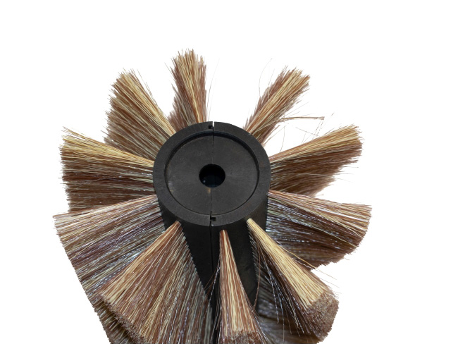 Produktbild Kehrwalze 670 / 250 mm / 10 Reihen / 2 Halbschalen